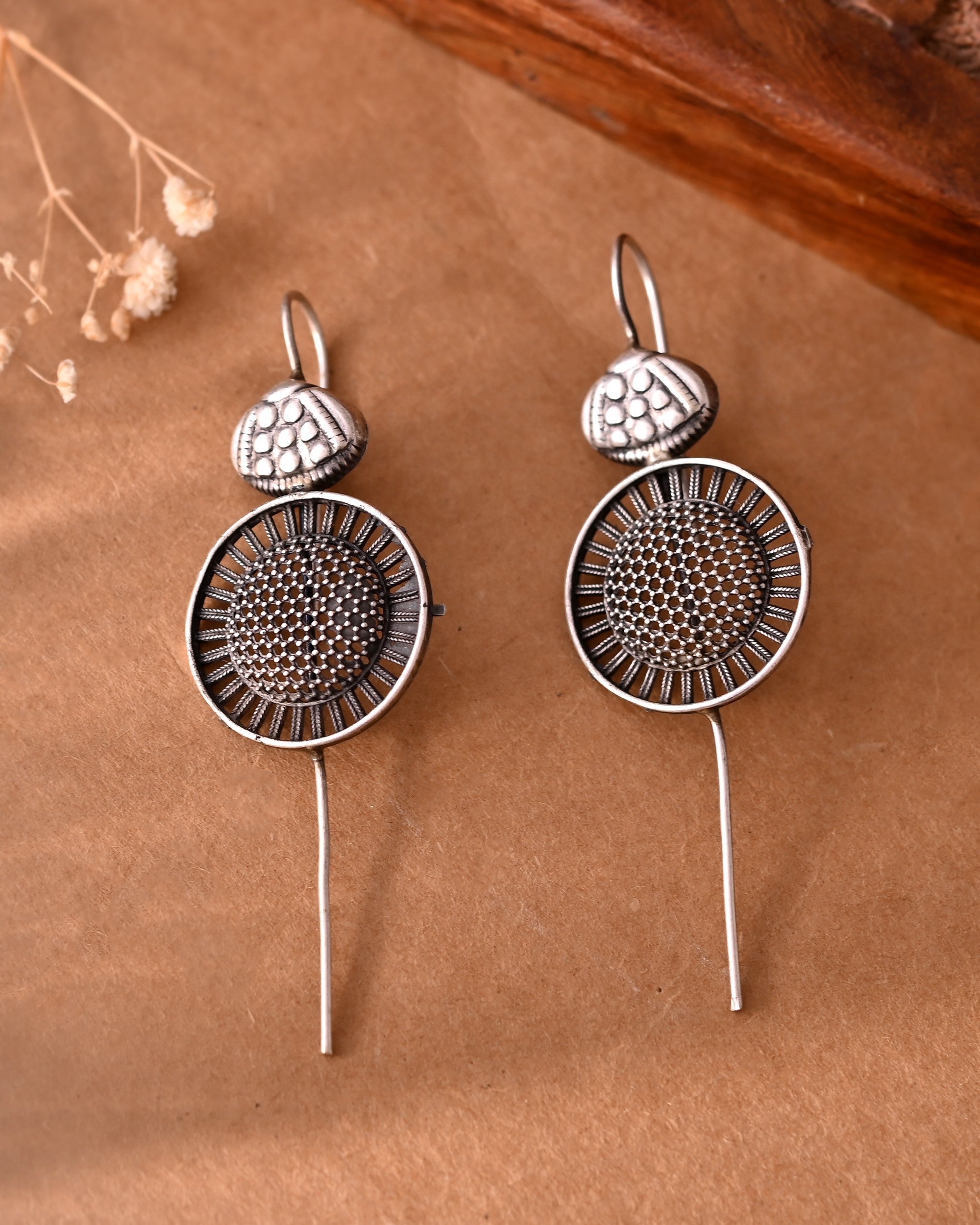 VOJ Silver Plated Circular Shaped Ear Cuff - Distacart