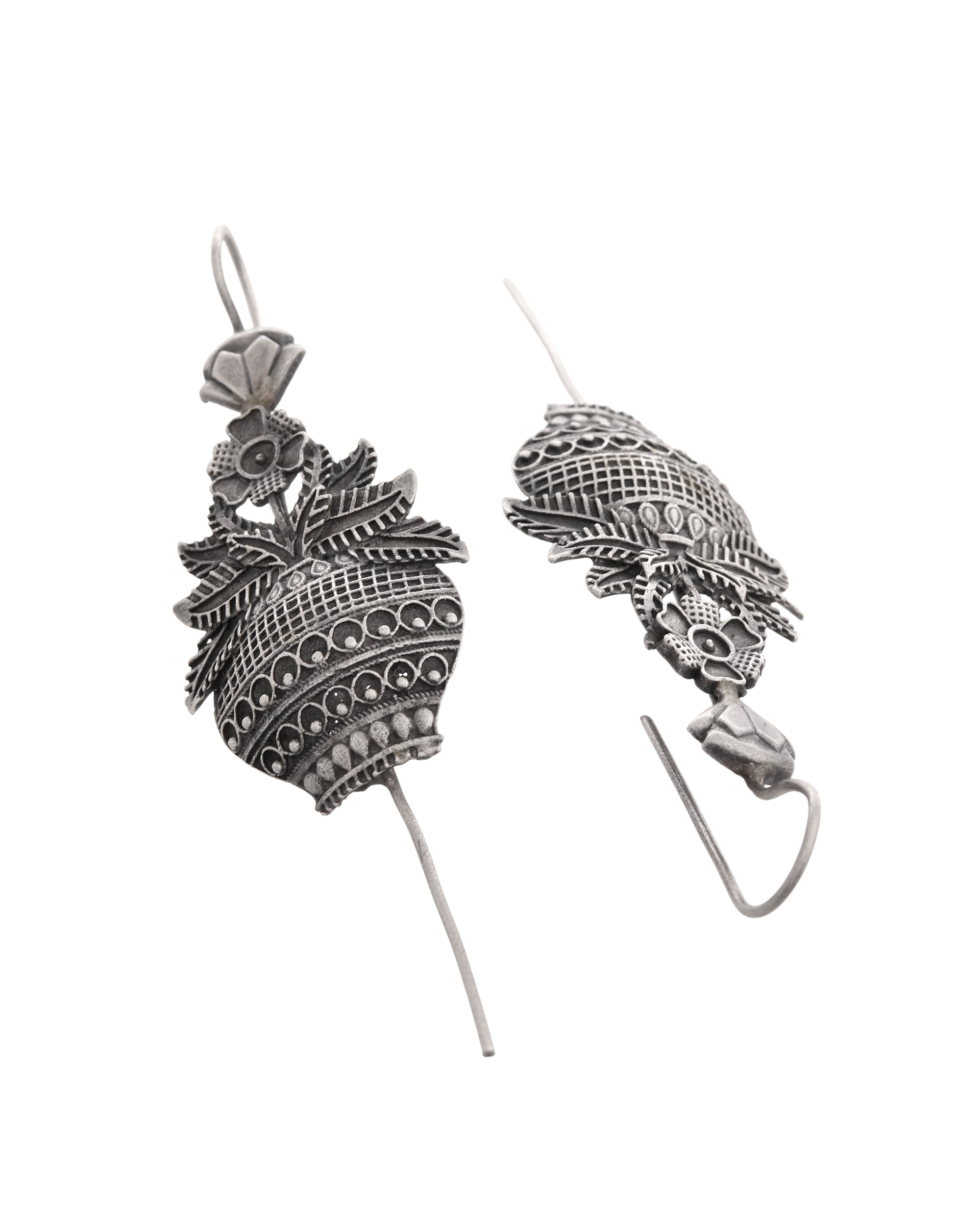 VOJ Silver Toned Designer Floral Shaped Ear Cuff - Distacart