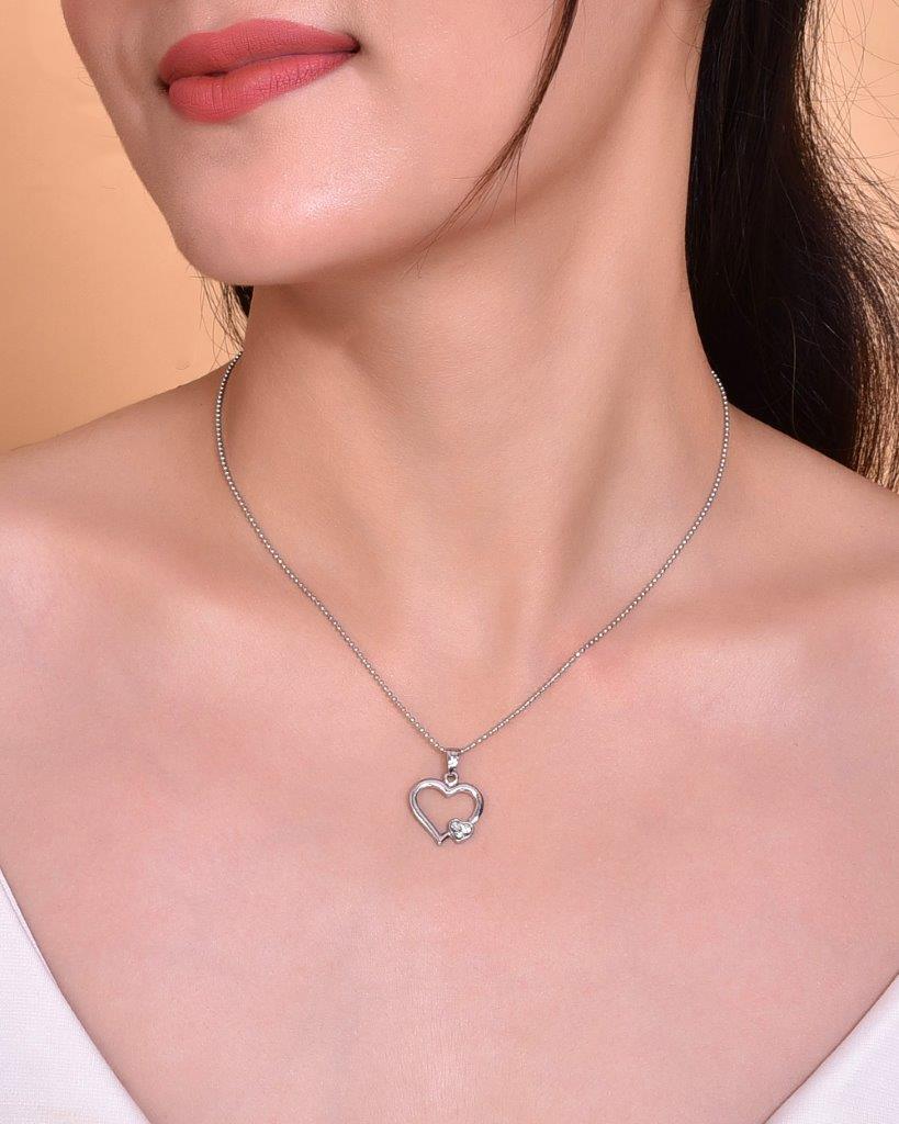 VOJ Silver Plated Heart Pandent Chain