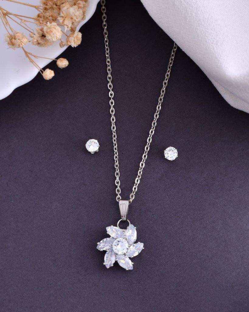 VOJ Silver Plated Flower Pendant Set