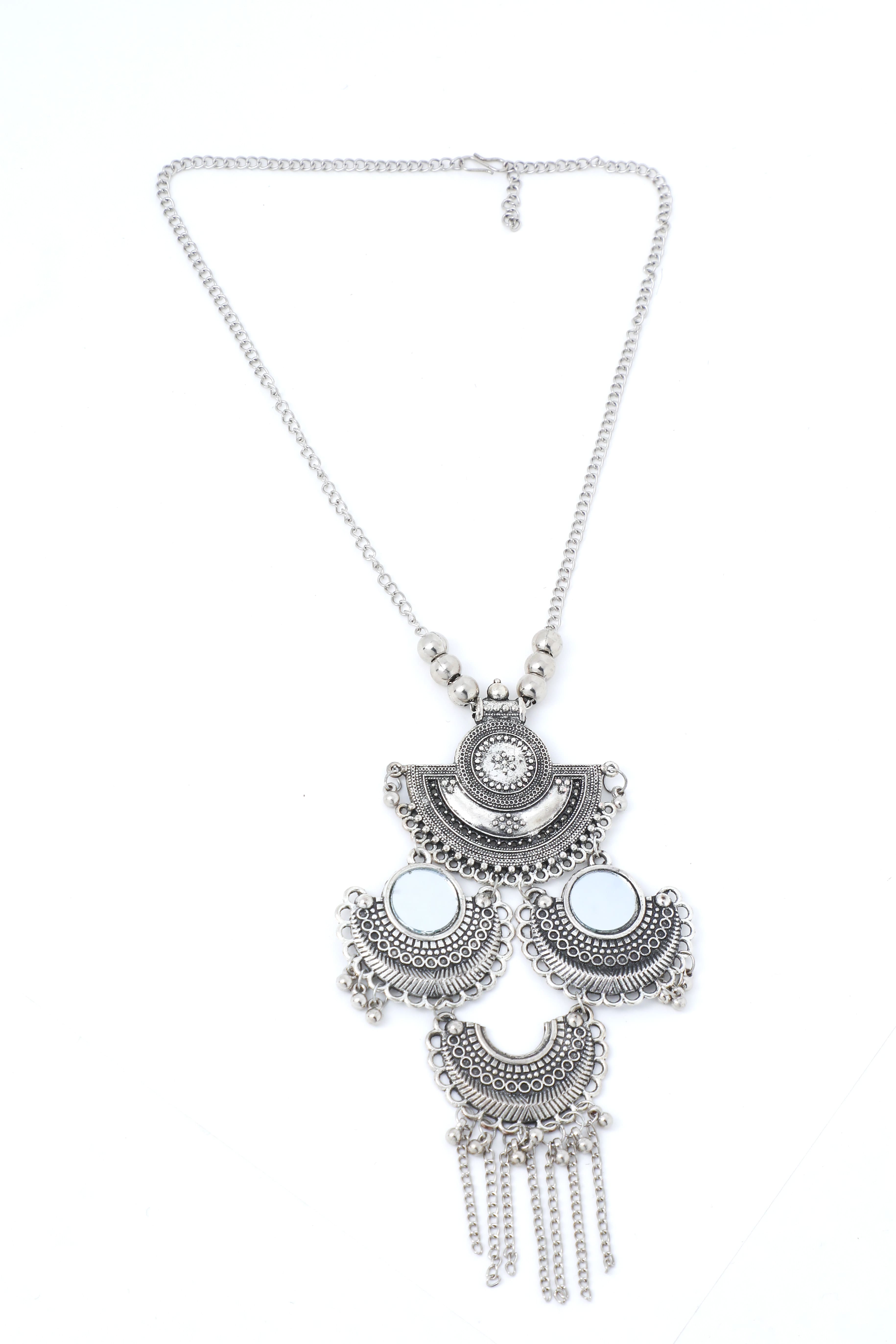 VOJ Oxidised Silver Plated Mirror And Ghungharoo Beads Jewellery Set