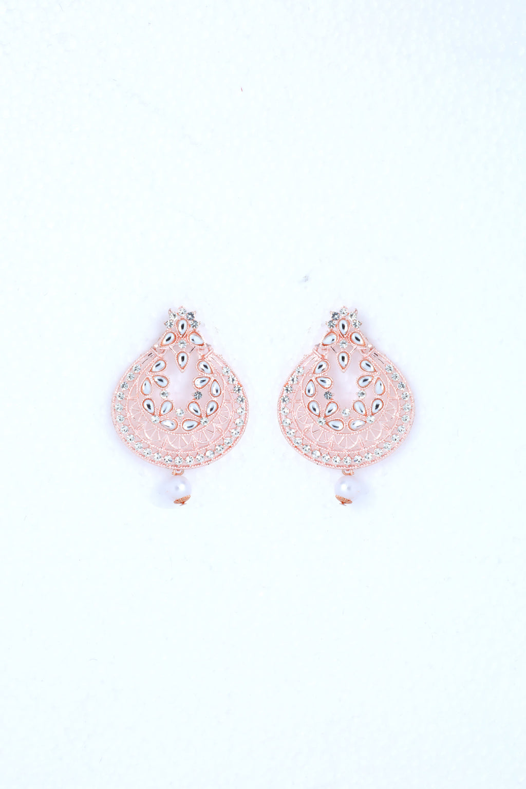 VOJ Gold Plated With White Pearl And Stone Studded Earring With Mang Tikka Set - Distacart