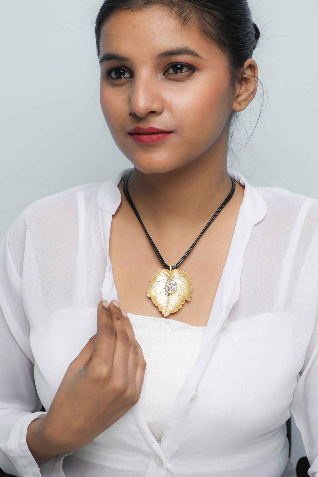 VOJ Leaf Shaped Gold Pandent With Black Necklace