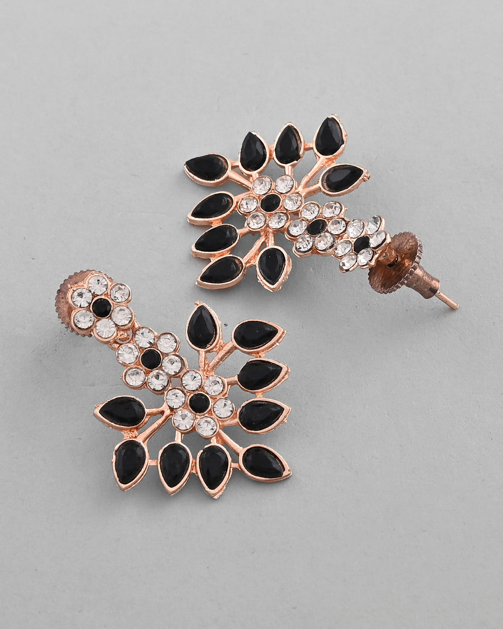 VOJ Gold-Polished Black & White Stone Studded Jewellery Set