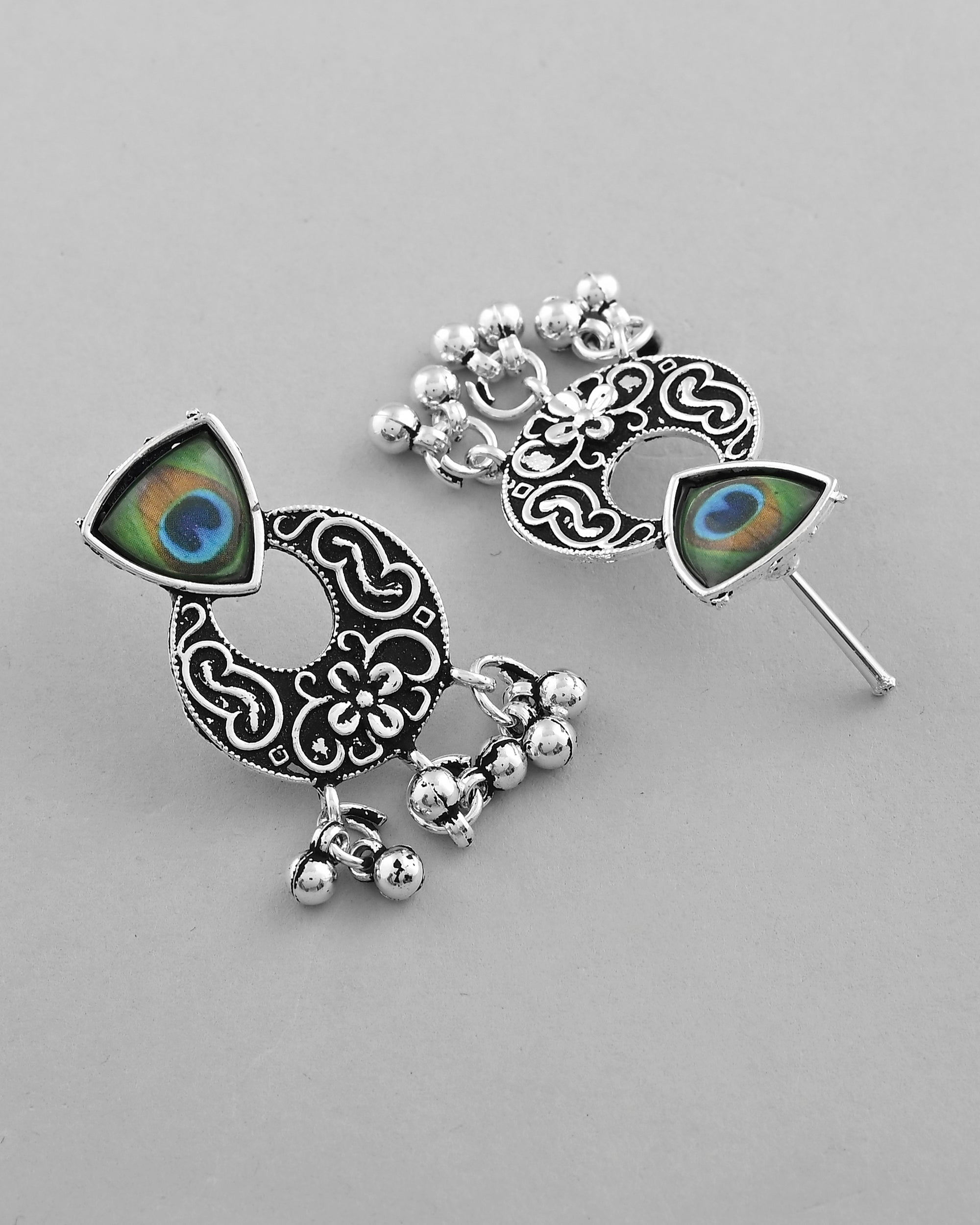 VOJ Silver Plated Peacock Contemporary Choker And Earrings