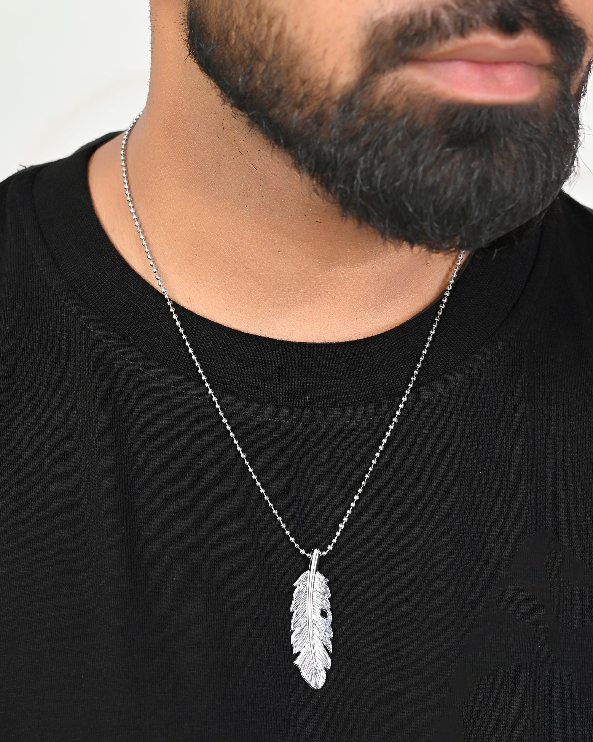 VOJ Silver Plated Men Chain With Leaf Shaped Pendent