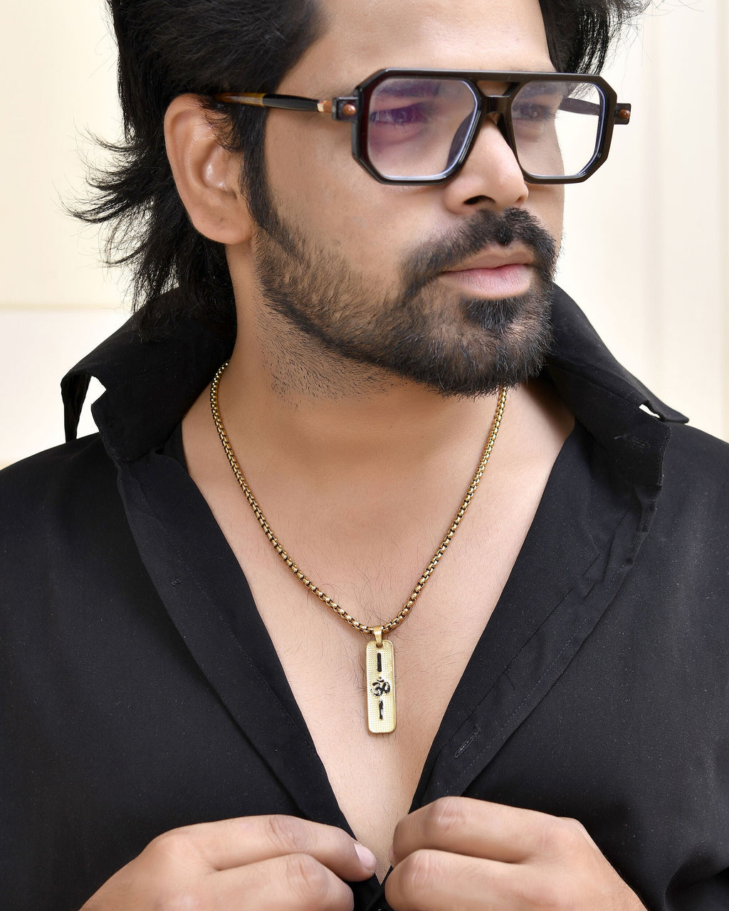 VOJ Men's Gold-Polished Chain With Pandent