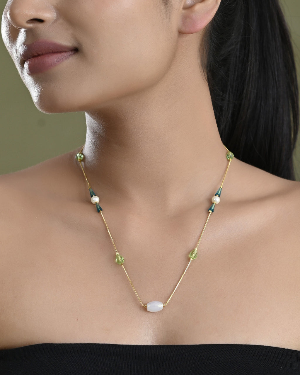 VOJ Gold-Polished Green Beaded Chain For Women