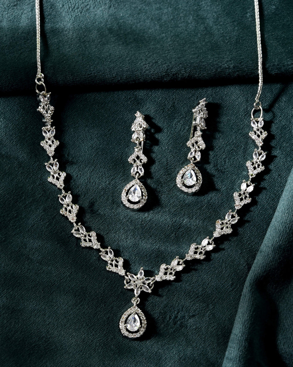 VOJ Silver Plated Elegent Designer AD Jewellery Set