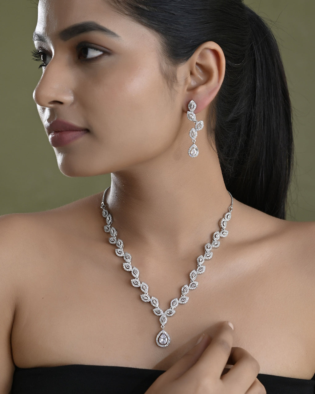 VOJ Silver Plated Tear Drop Shaped AD Necklace With Earrings Set