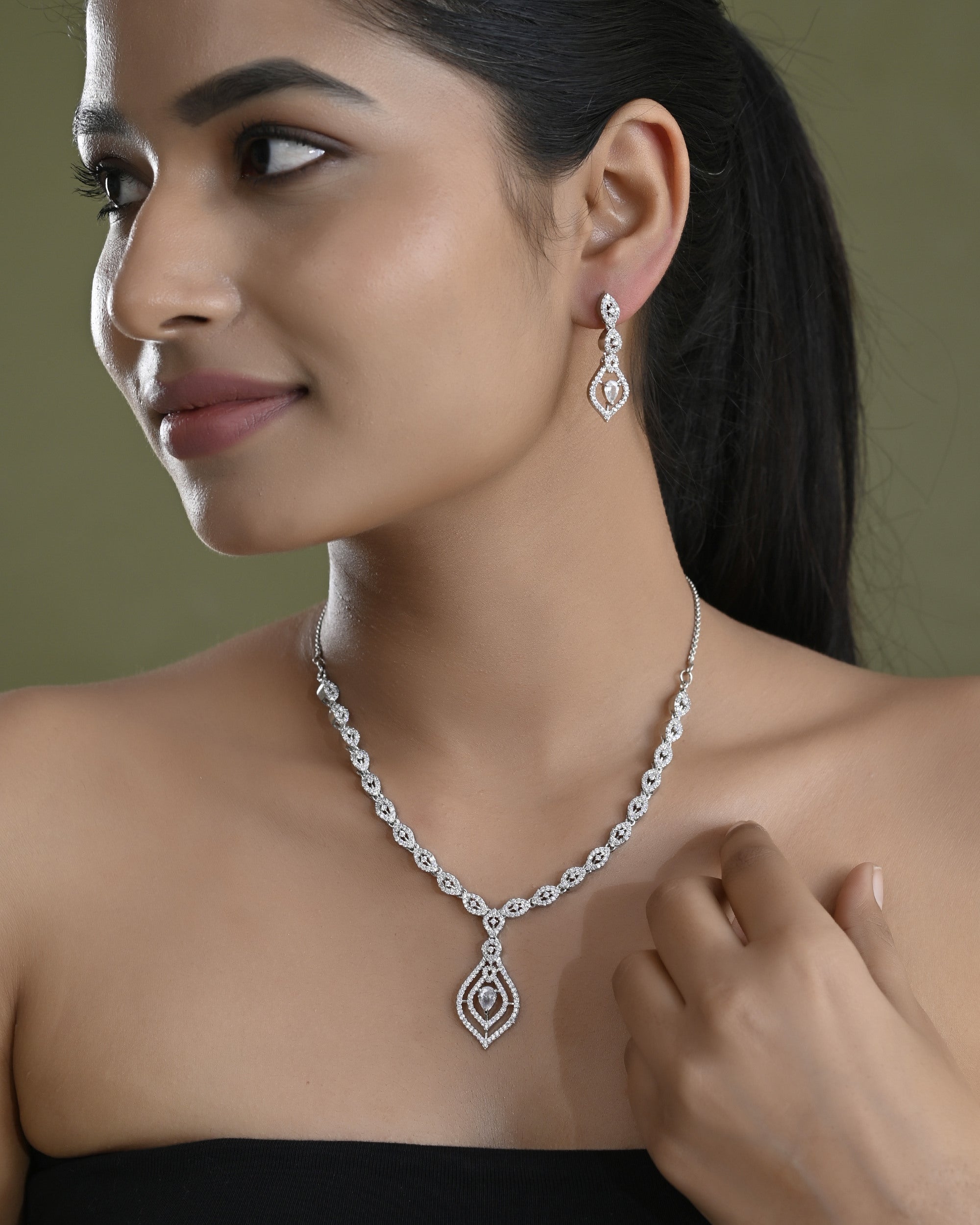 VOJ Silver Plated Tear Drop Shaped AD Necklace With Earrings Set