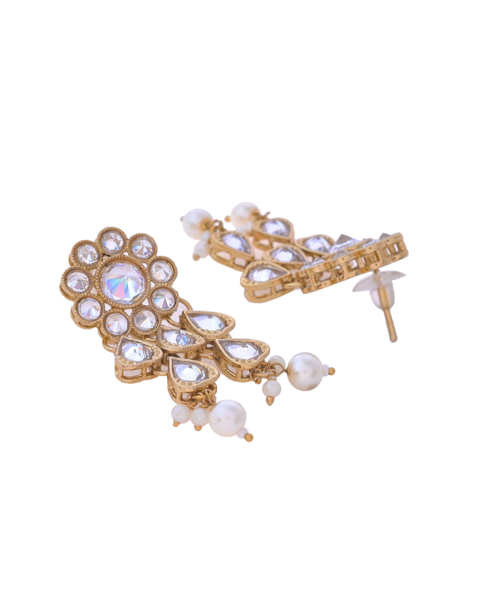 VOJ Gold-Polished White Beats Stuuded Handcrafted Jewellery Set