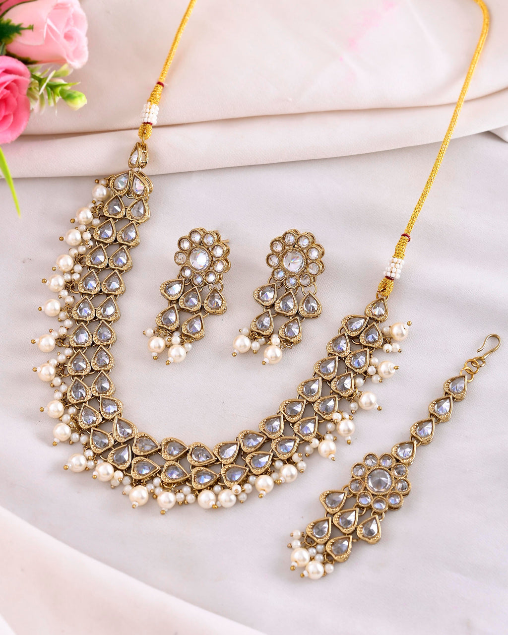 VOJ Gold-Polished White Beats Stuuded Handcrafted Jewellery Set