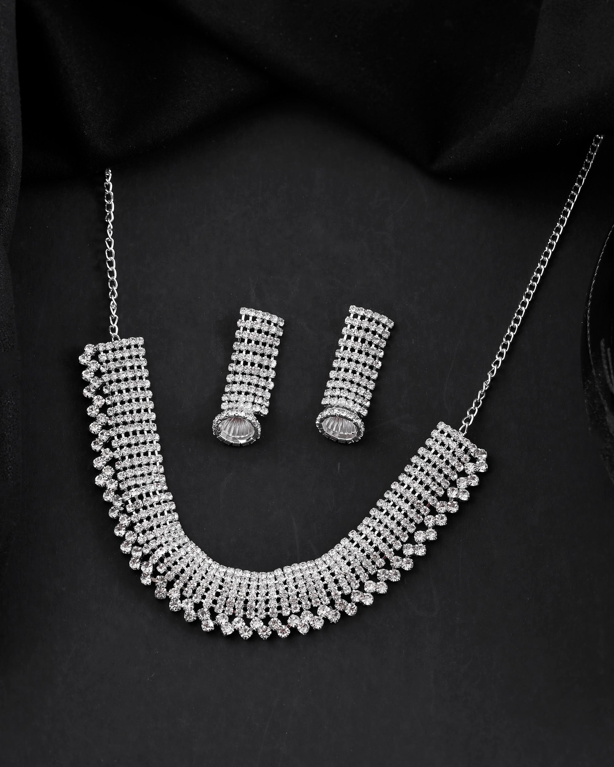 VOJ Silver-Plated Artificial Stones Studded Choker Jewellery Set