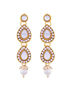 VOJ Gold-Polished Kundan Stones Studded Jewellery Set With Maang Tikka