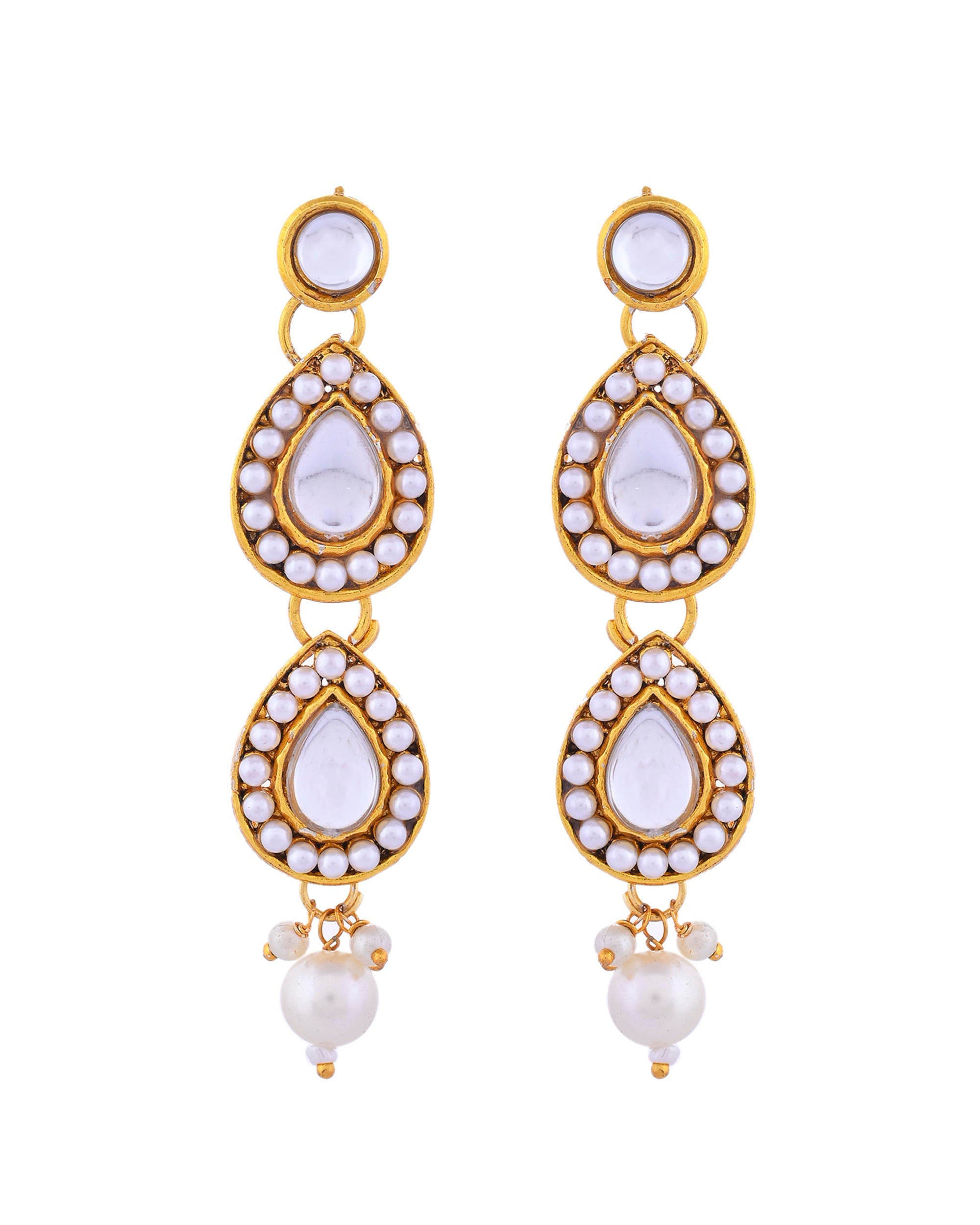VOJ Gold-Polished Kundan Stones Studded Jewellery Set With Maang Tikka