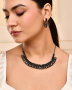 VOJ Black Circular Stone Studded Jewellery Set
