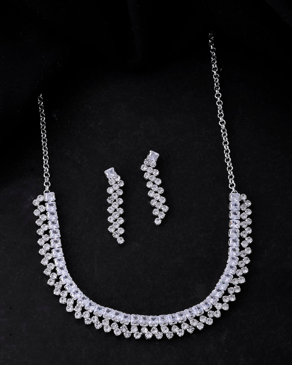 VOJ Silver Plated CZ And Artifical Stones Studded Necklace Set