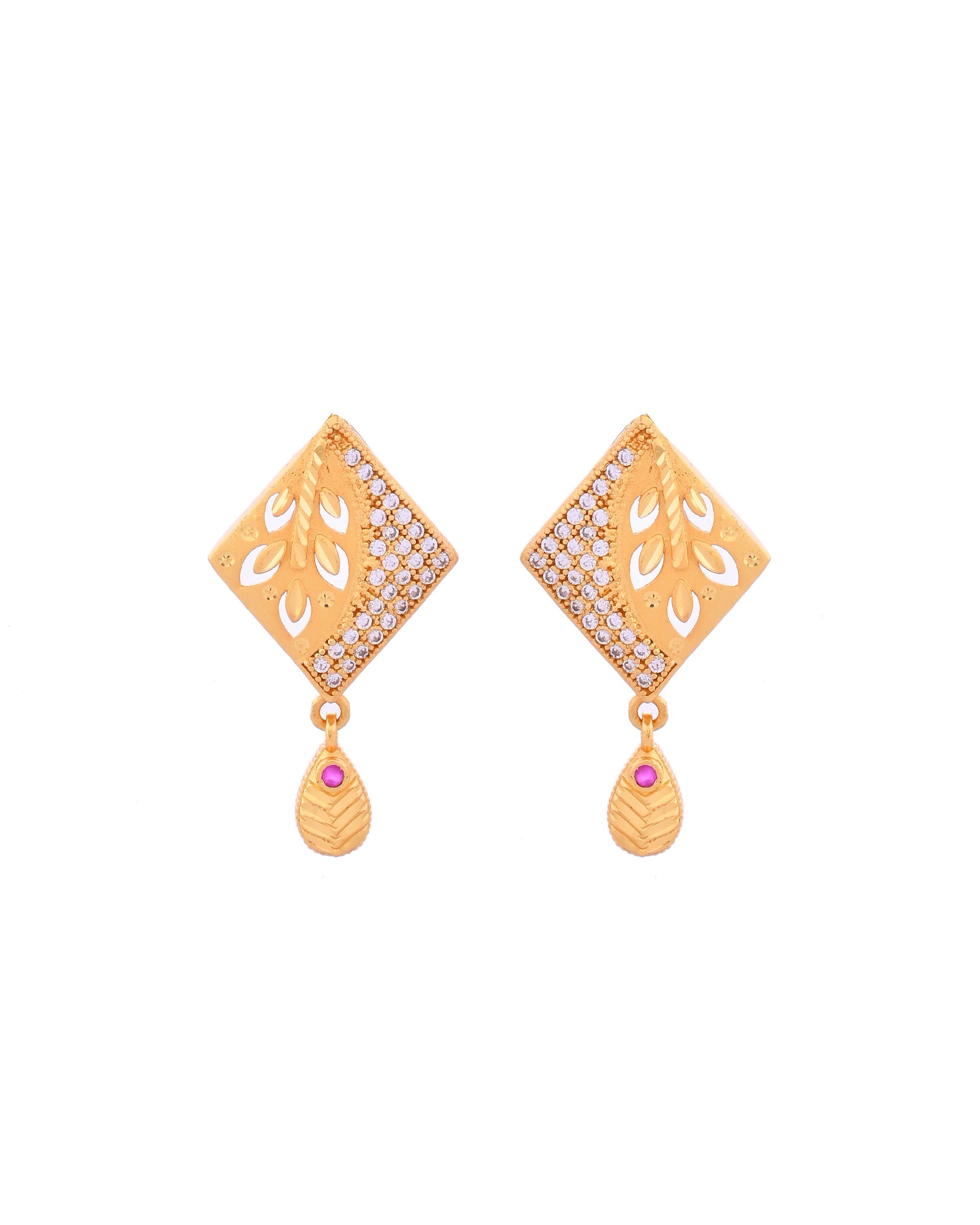 VOJ Gold-Polished Geomatrical AD Stone Studded Chain Set