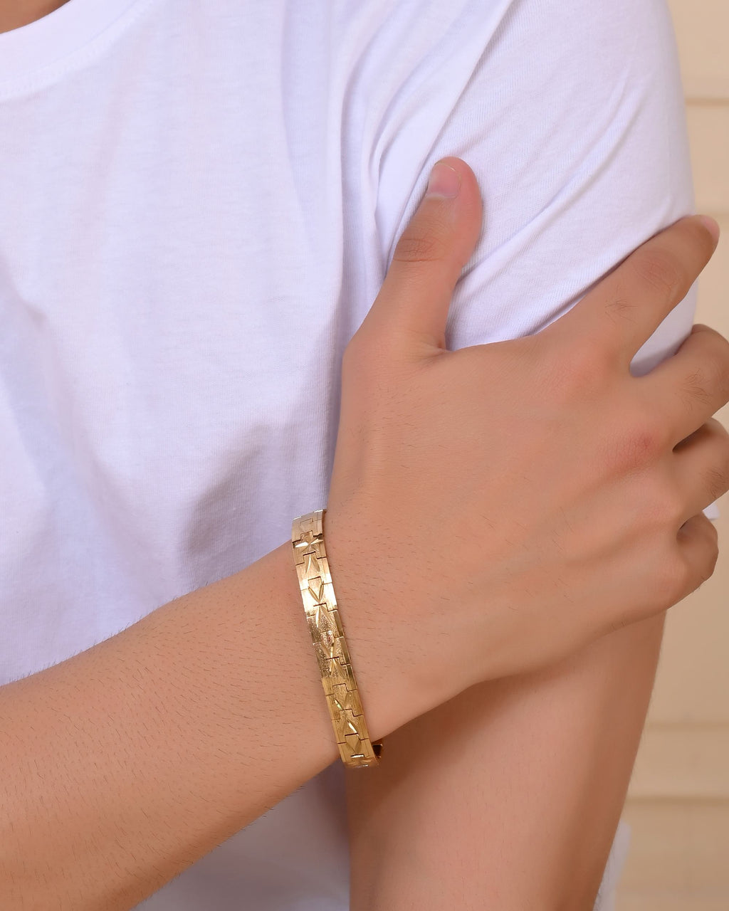 VOJ Gold Polished Textured Men's Bracelet - Distacart