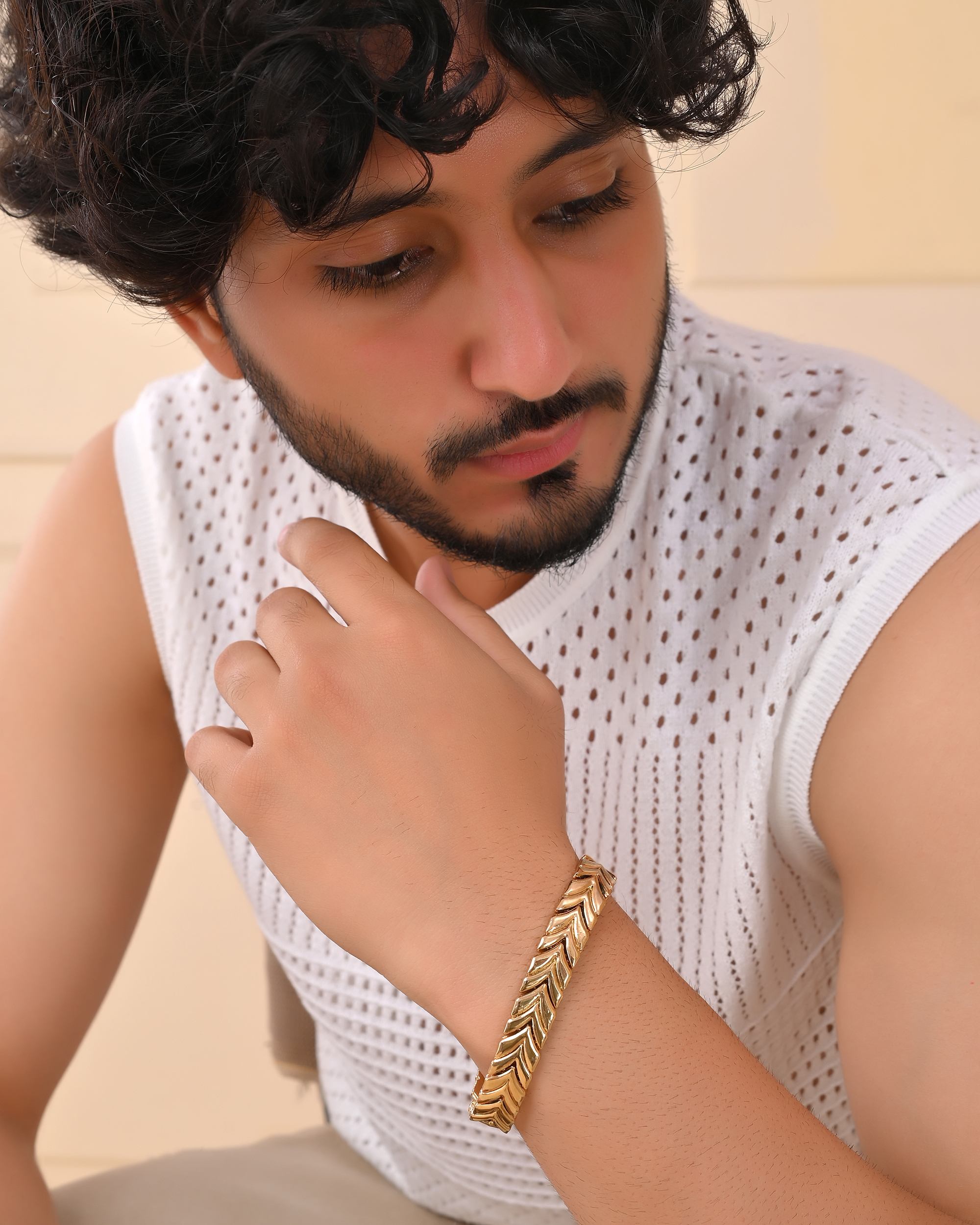 VOJ Gold Toned Magnetic Therapy Bracelet for Men - Distacart