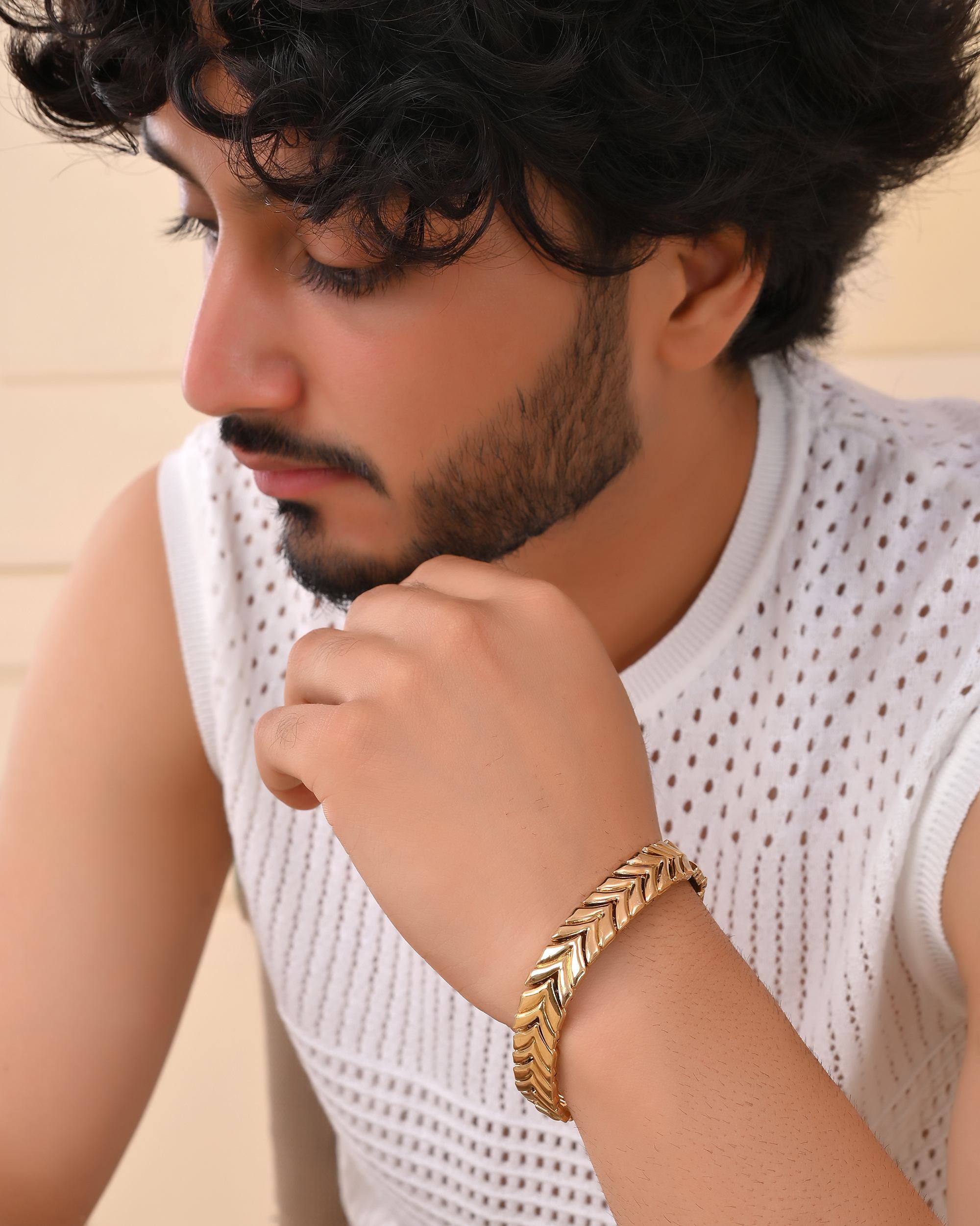 VOJ Gold Toned Magnetic Therapy Bracelet for Men - Distacart