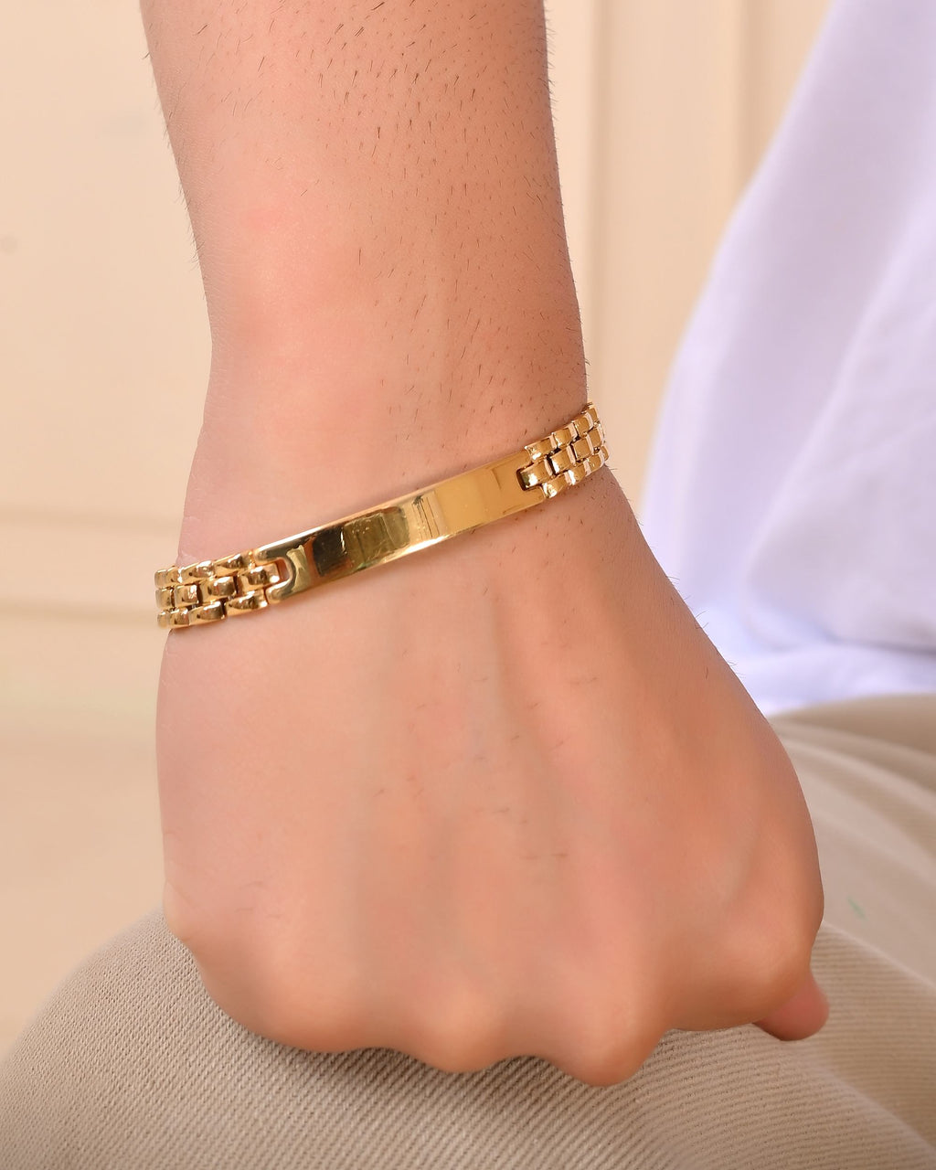 VOJ Men Gold Polished Link Bracelet - Distacart