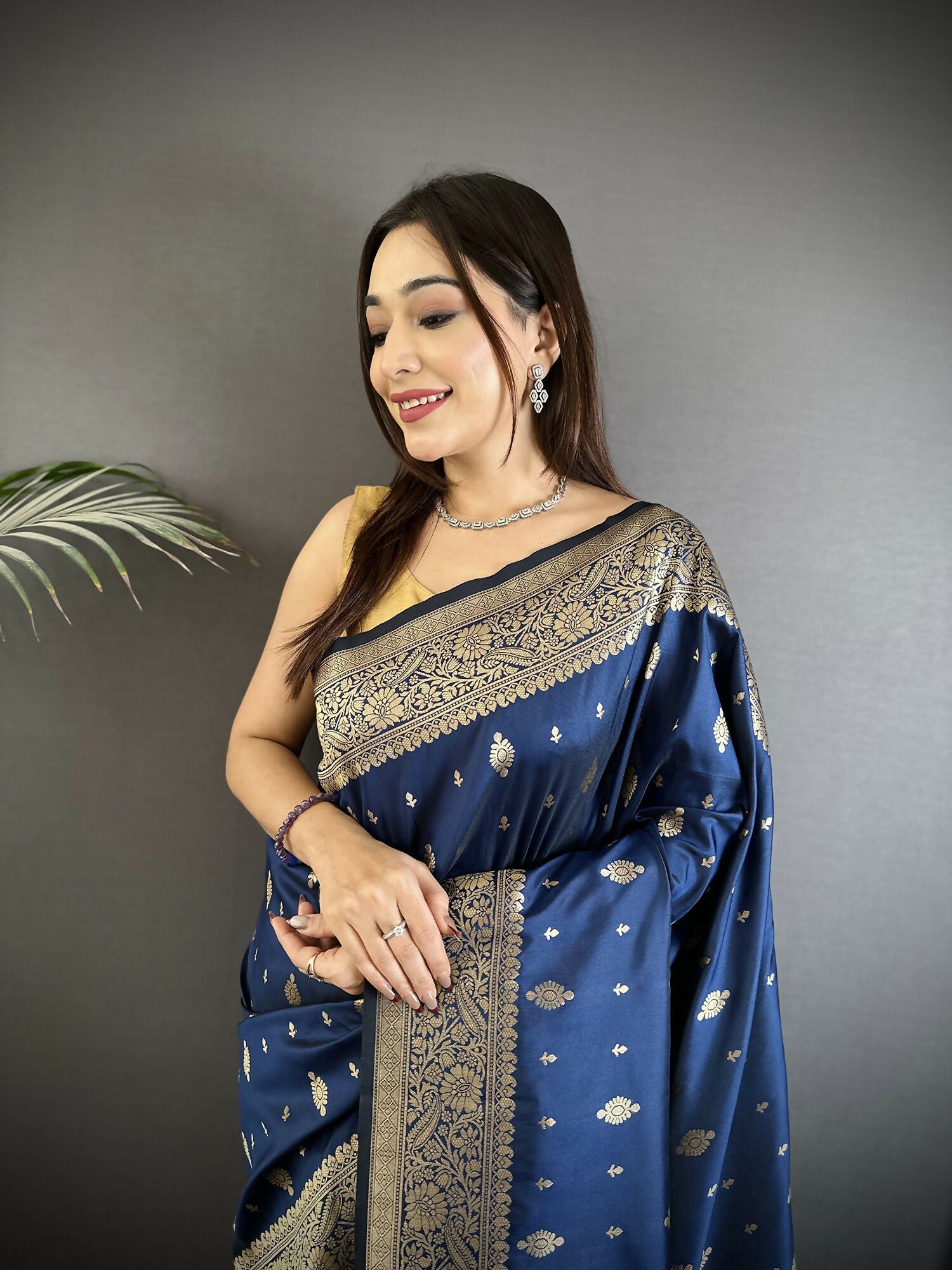 Joban Fashion Navy Blue Zari Weaving Motif Lichi Silk Banarasi Silk Saree - Distacart