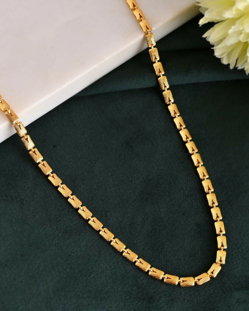 VOJ Gold-Polished Self Design Biscuit Chain For Men