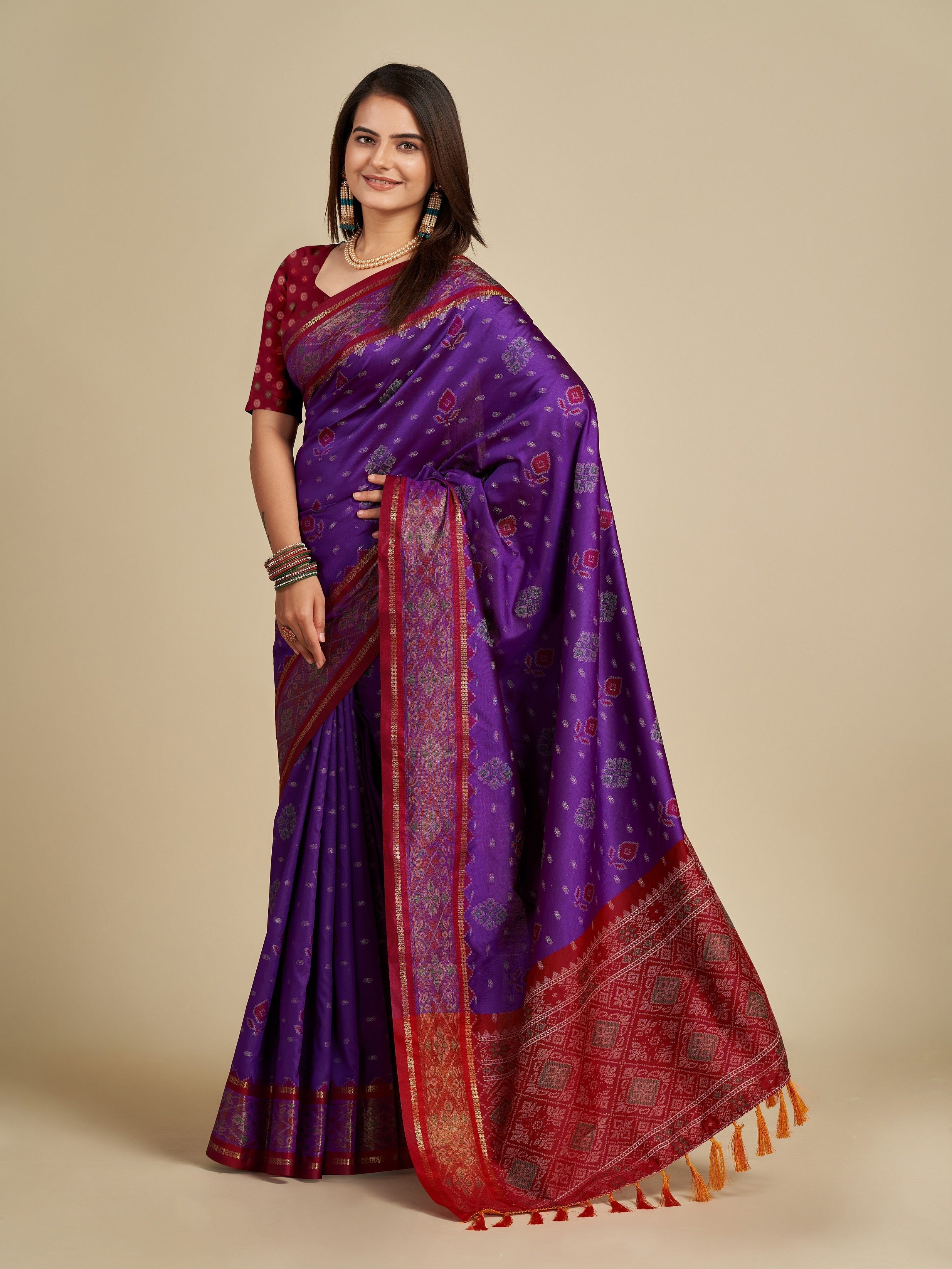 Vedant Vastram Violet Color Kanjeevaram Silk Saree - Violate