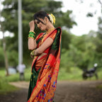DEIANA'S Beautiful Designer Golden zari Soft Lichi Silk Saree - Green