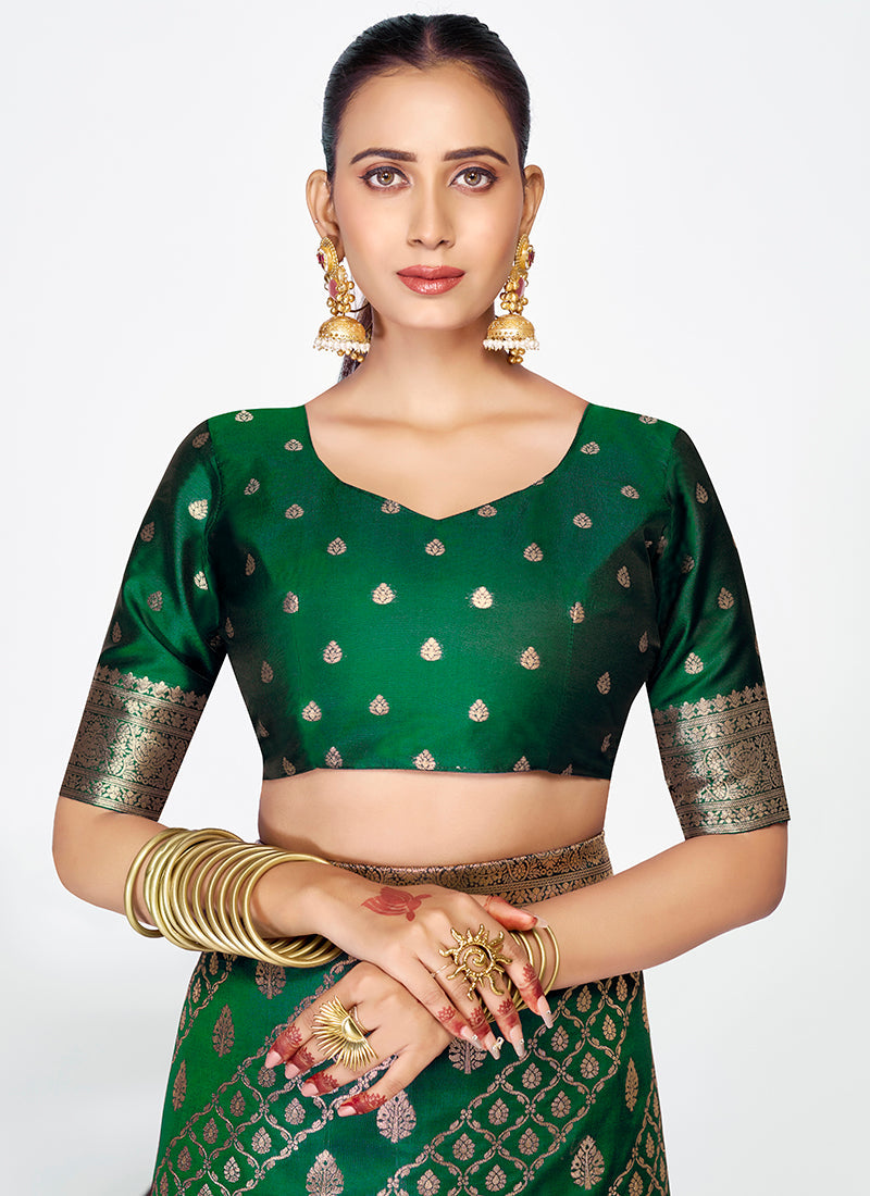 Vellora Emerald Green Soft Silk Royal Zari Weaving Saree - Distacart