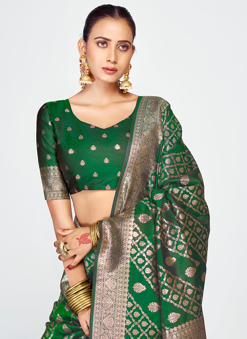 Vellora Emerald Green Soft Silk Royal Zari Weaving Saree - Distacart