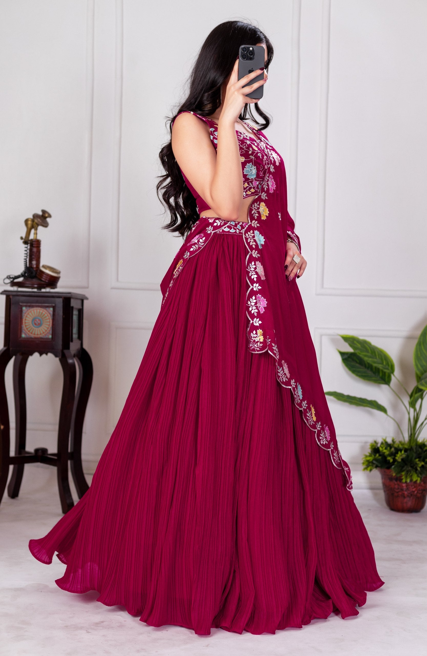 Lehenga Mart Designer Wedding Lehenga choli for Women - red