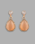 VOJ Gold-Polished Yellow Stone With AD Stone Studded Chain Set