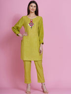 Women Republic Green Lurex Cotton Hand Embroidered Kurta With Pants - Distacart