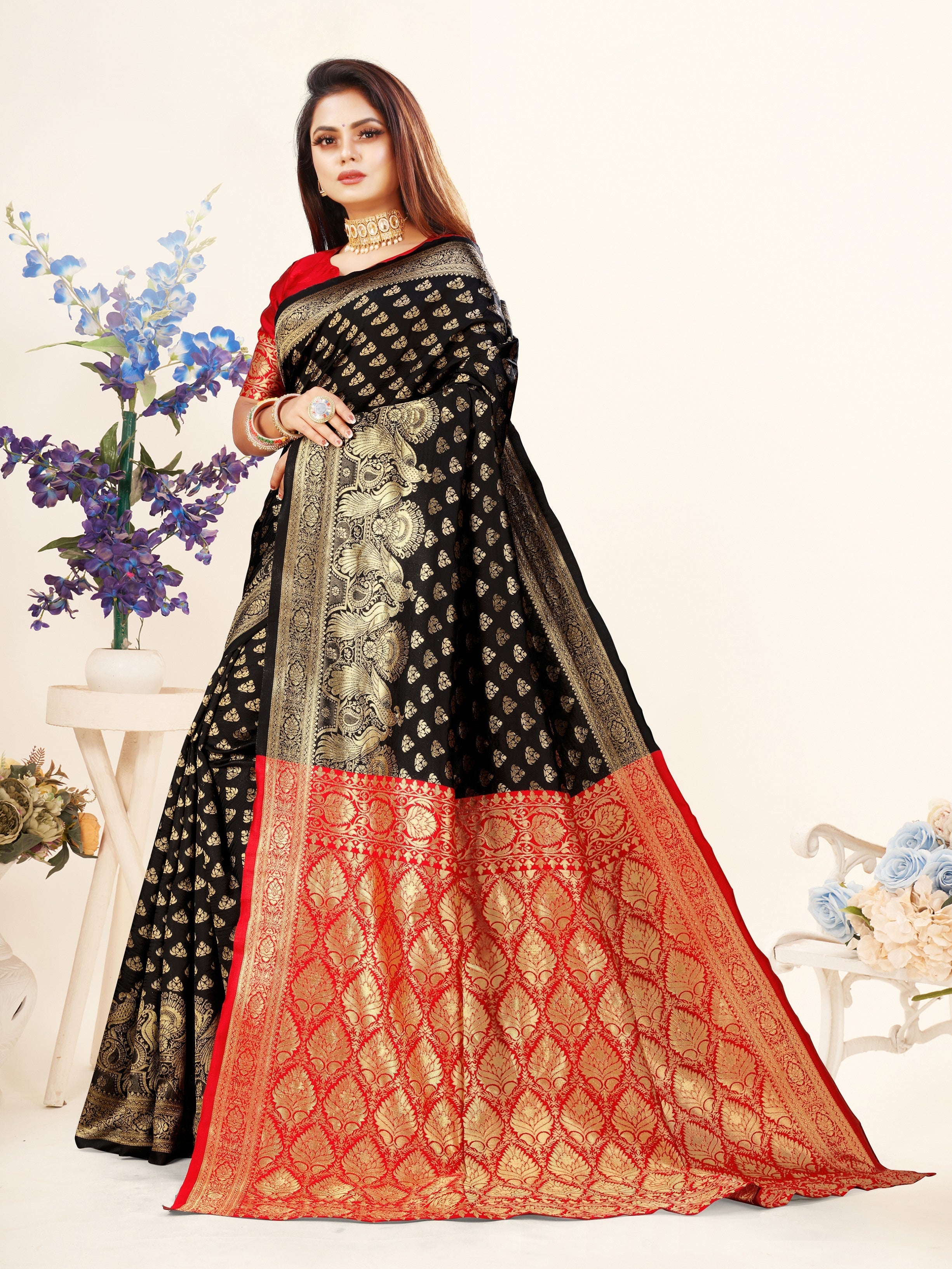 Vedant Vastram Litchi Silk Designer Banarasi Saree - Black
