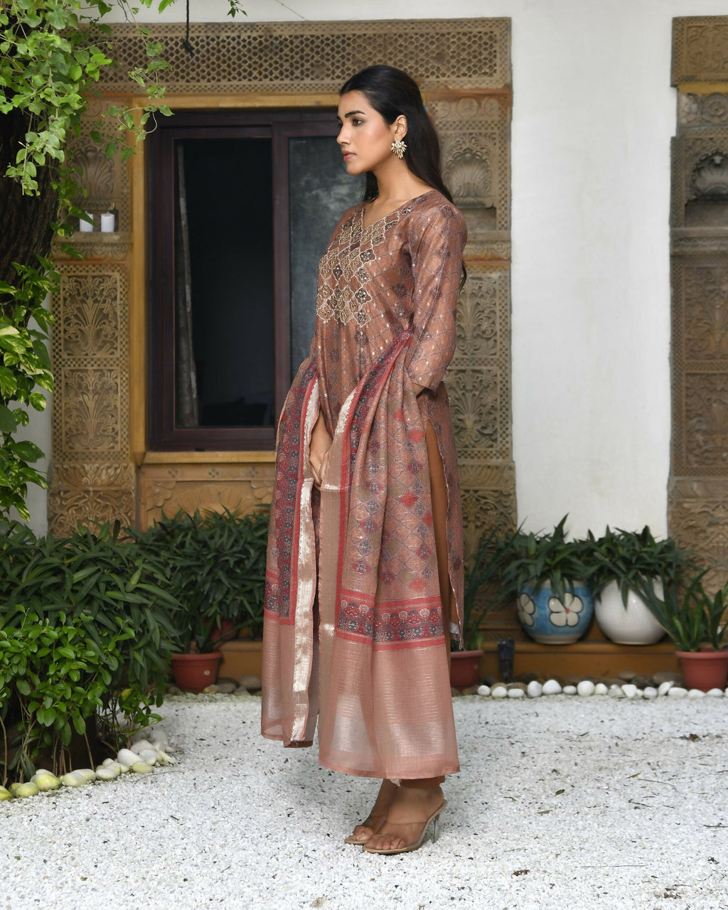 Vaasva Women's Chanderi Printed Suit Set With Pant And Printed Dupatta