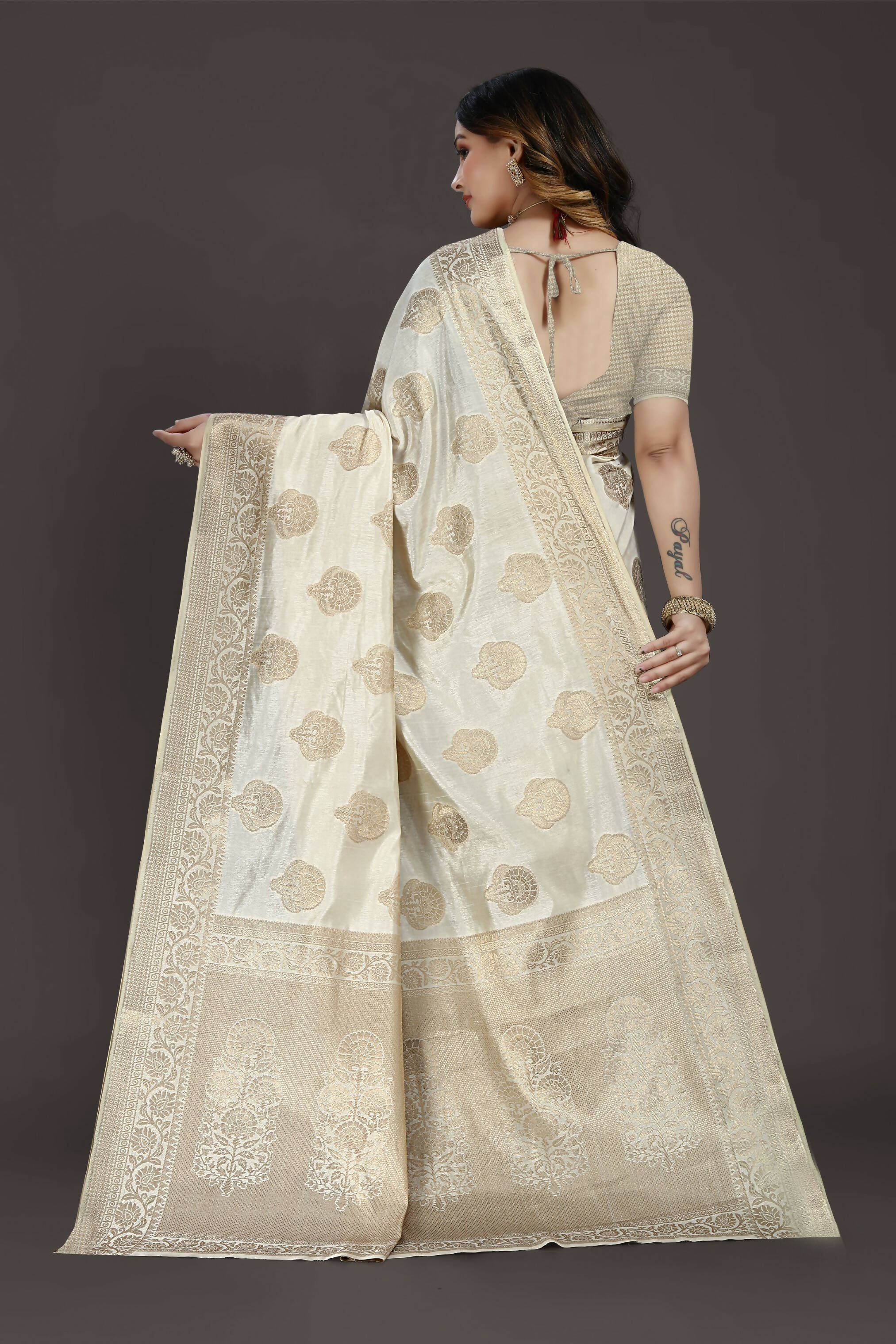 Off White Pure Raw Silk Zari Woven Saree with Unstitched Blouse Piece - Alisha