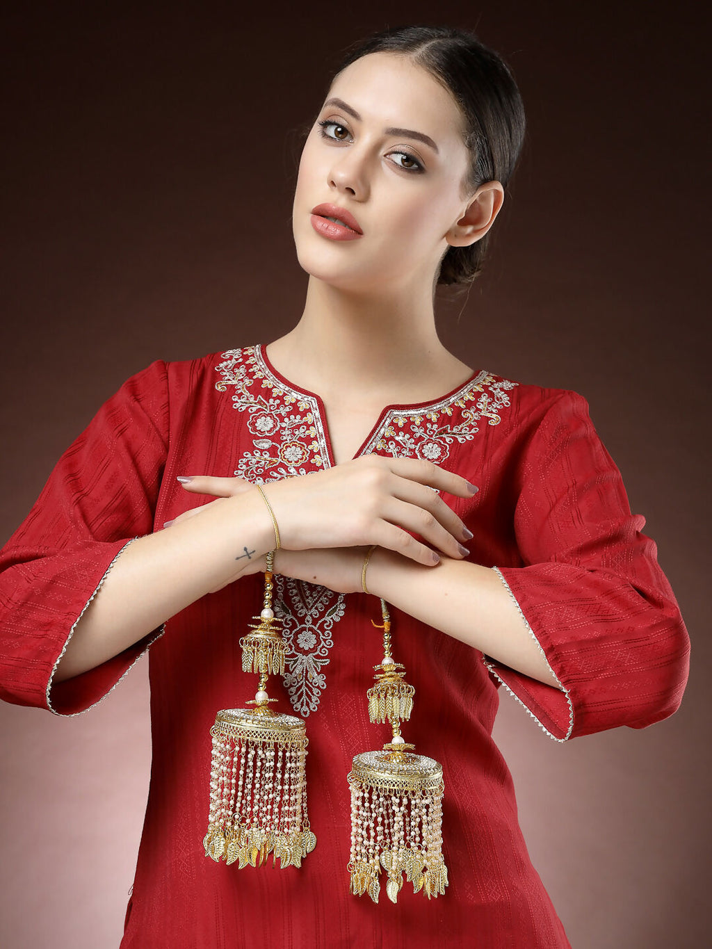 NVR Women's Pack Of 2 Gold-Polished Kundan Bridal Heavy Kaleera Sets - Distacart
