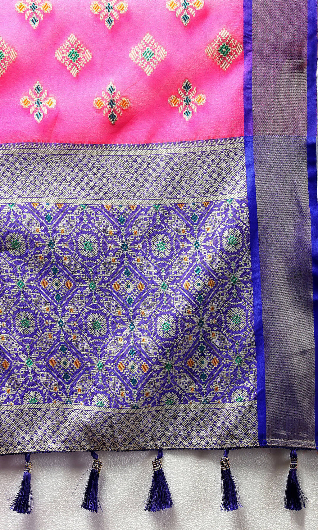 Lorenvalley Fashion Pink Organza Silk Woven Design with Meenakari Weaving Saree