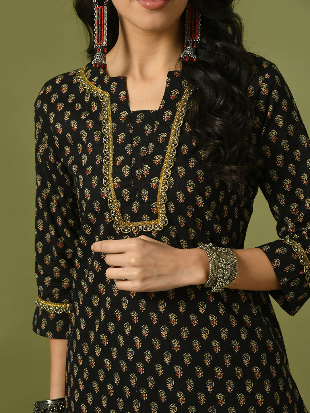 Myshka Women's Black Printed Cotton Straight Party Kurta Set With Dupatta