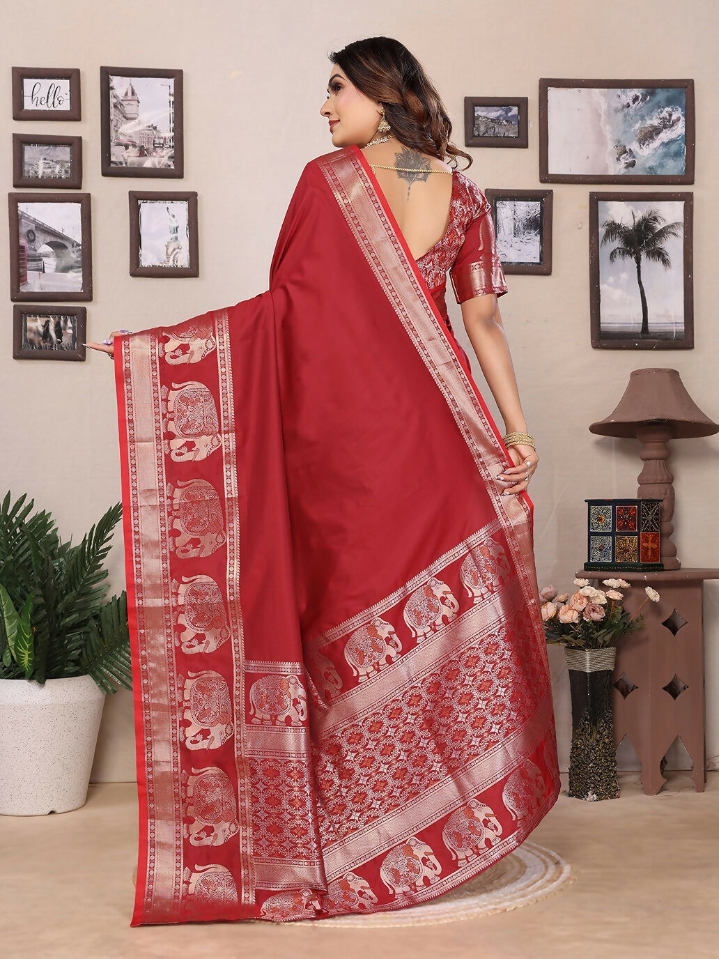 Joban Fashion Red Solid Banarasi Silk Sarees