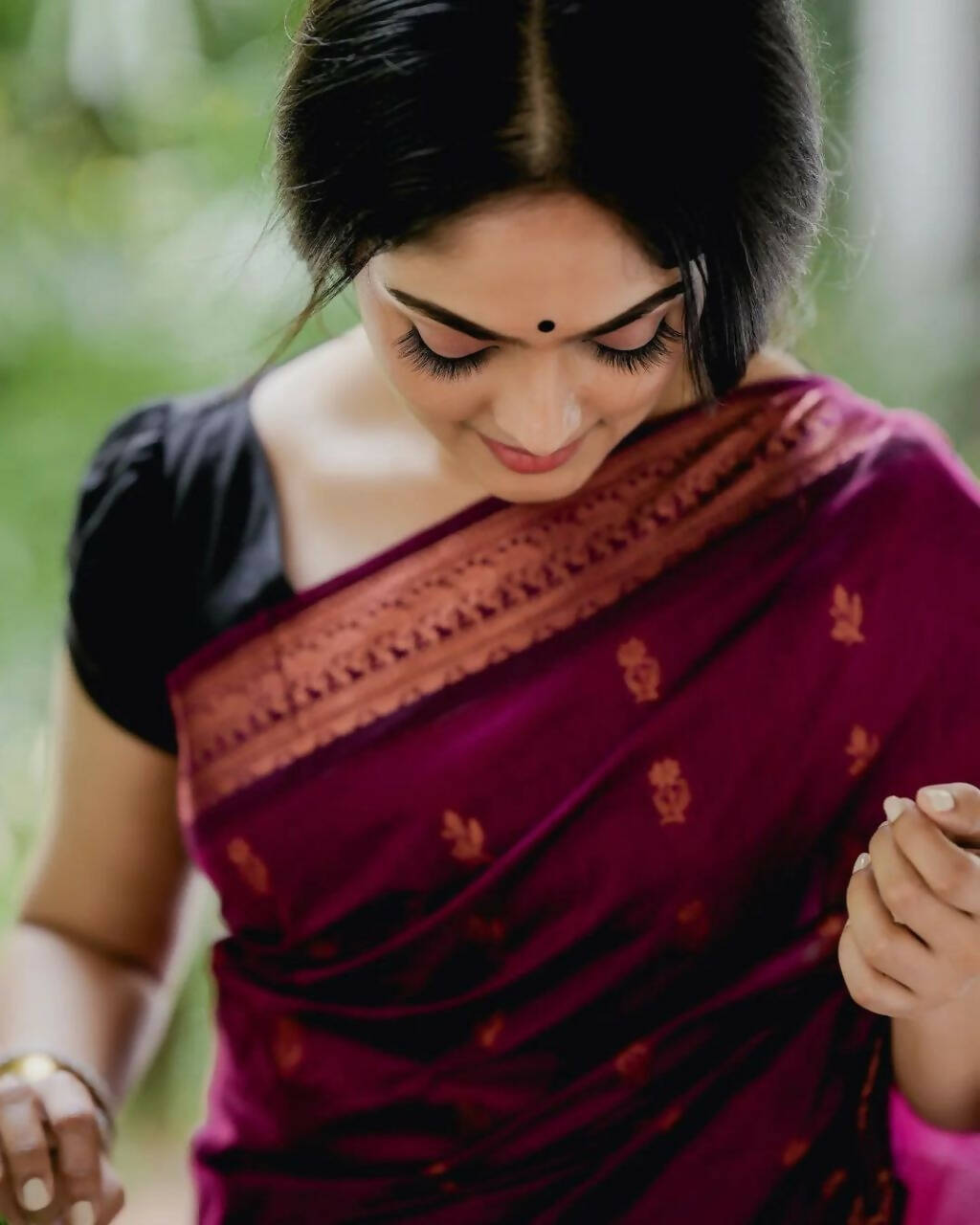 DEIANA'S Beautiful Designer Golden zari Soft Lichi Silk Saree - Wine