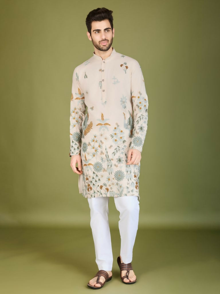 Vastranavya Exclusive Wedding Wear Viscose Rayon Thread Embroidered Work Kurta