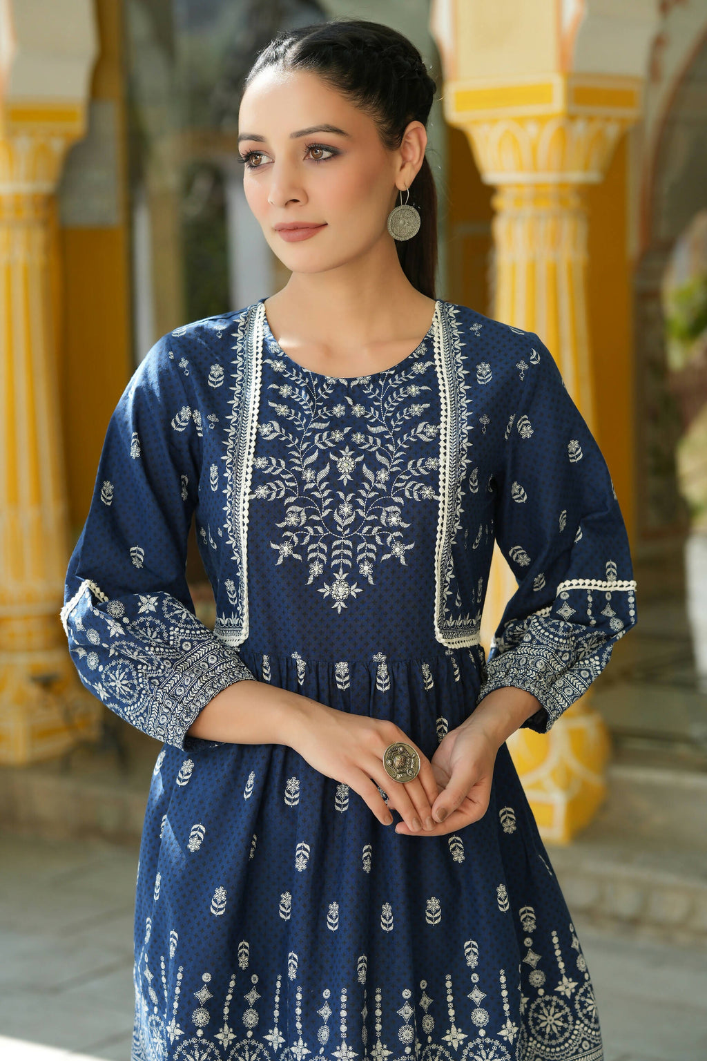 Juniper Women's Indigo Cambric Placement Printed Tunic - Distacart