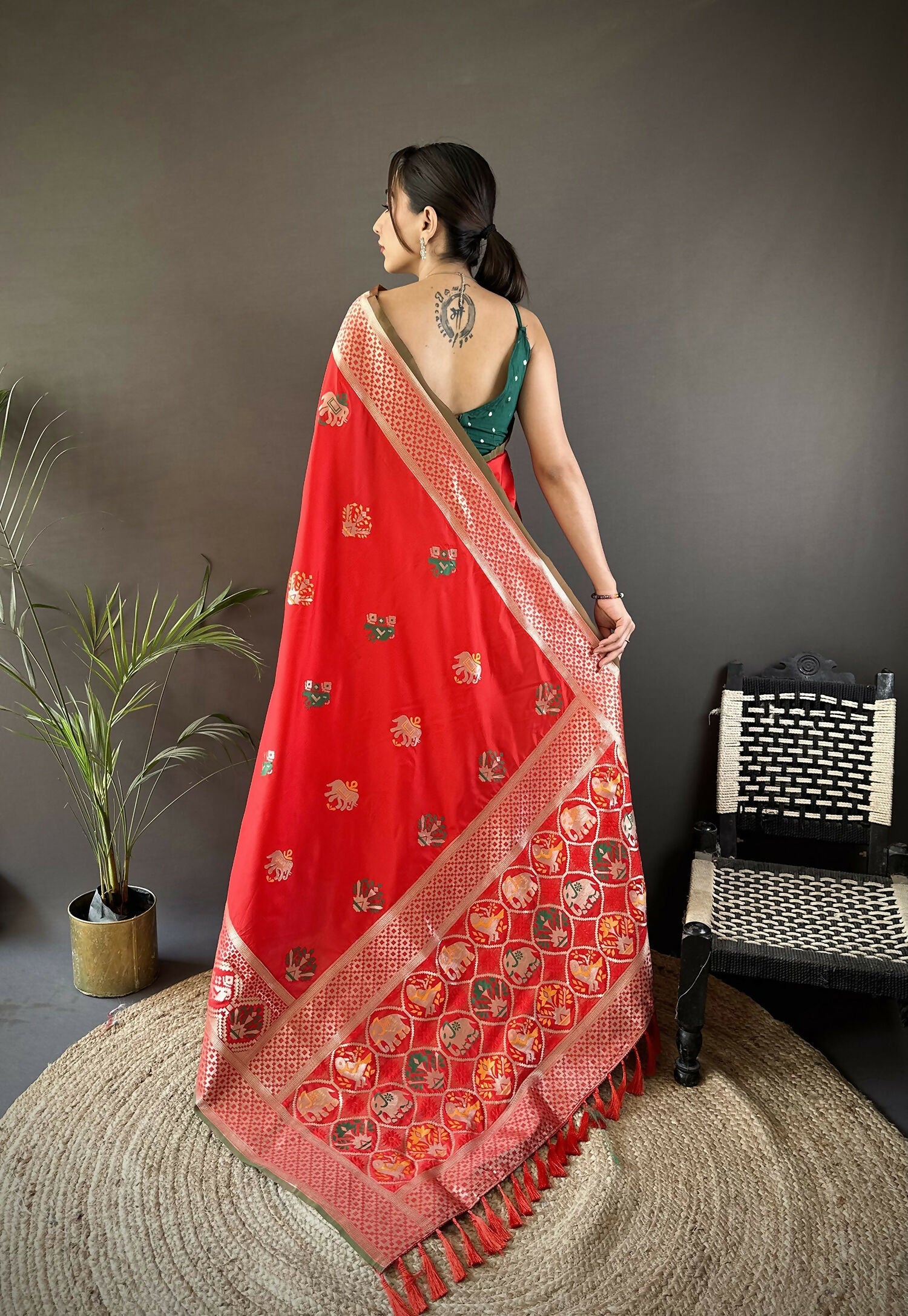 Joban Fashion Red Elephant & Floral Motifs Soft Lichi Silk Banarasi Saree - Distacart