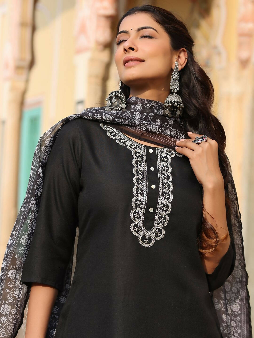 Juniper Women's Black Silk Solid Embroidered Kurta Set - Distacart