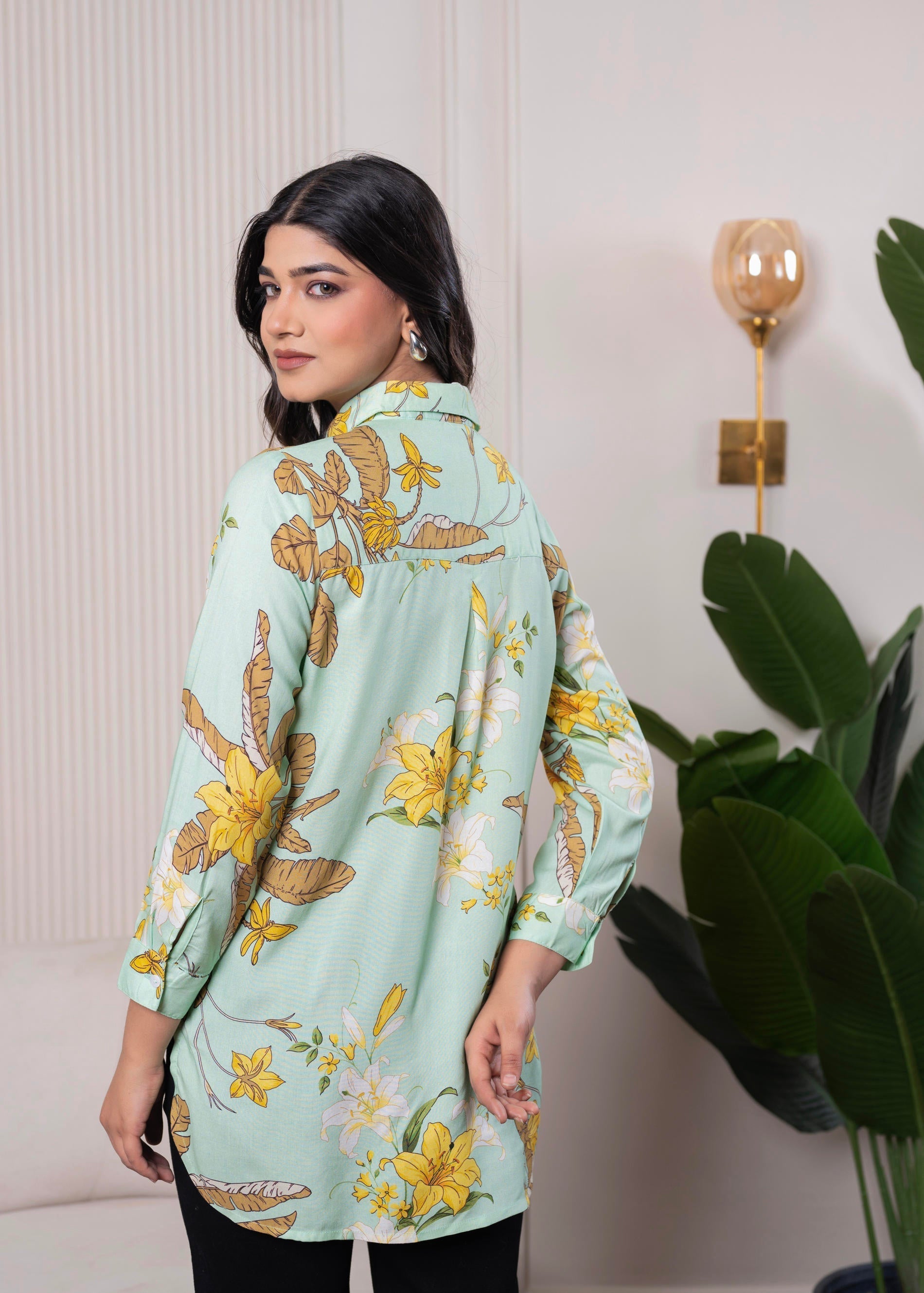 Juniper Lamora Mint Green Floral Print Long Sleeve Button-Down Shirt
