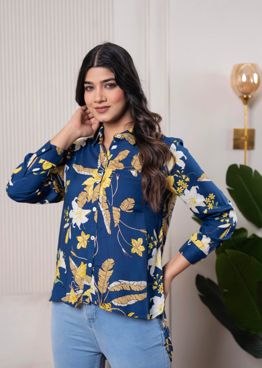 Juniper Lamora Navy Blue Floral Print Long Sleeve Button-Down Shirt - Distacart